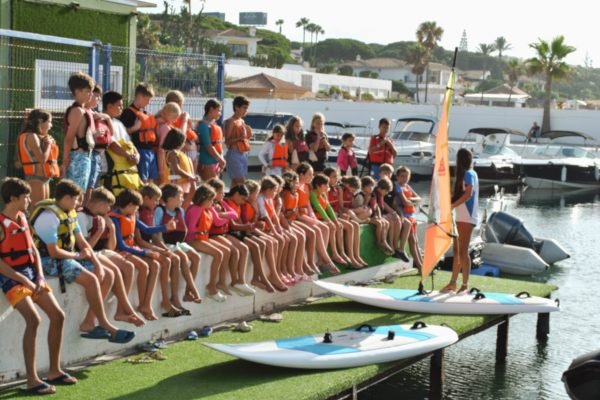 Edited in Tezza with: Exposure, Brightness, Contrast, Fade, Shadows, Highlights, Temperature, Saturation, Focus, Sharpen, HSL, & Split Tone